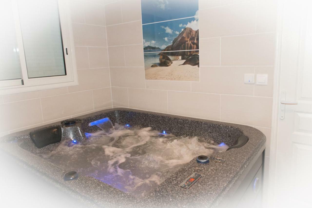 La Residence Des Cafeiers - Le Tampon (Adults Only) Luaran gambar